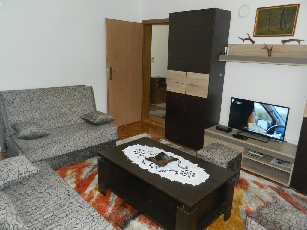 Apartman Sutjeska Т'єнтіште Екстер'єр фото